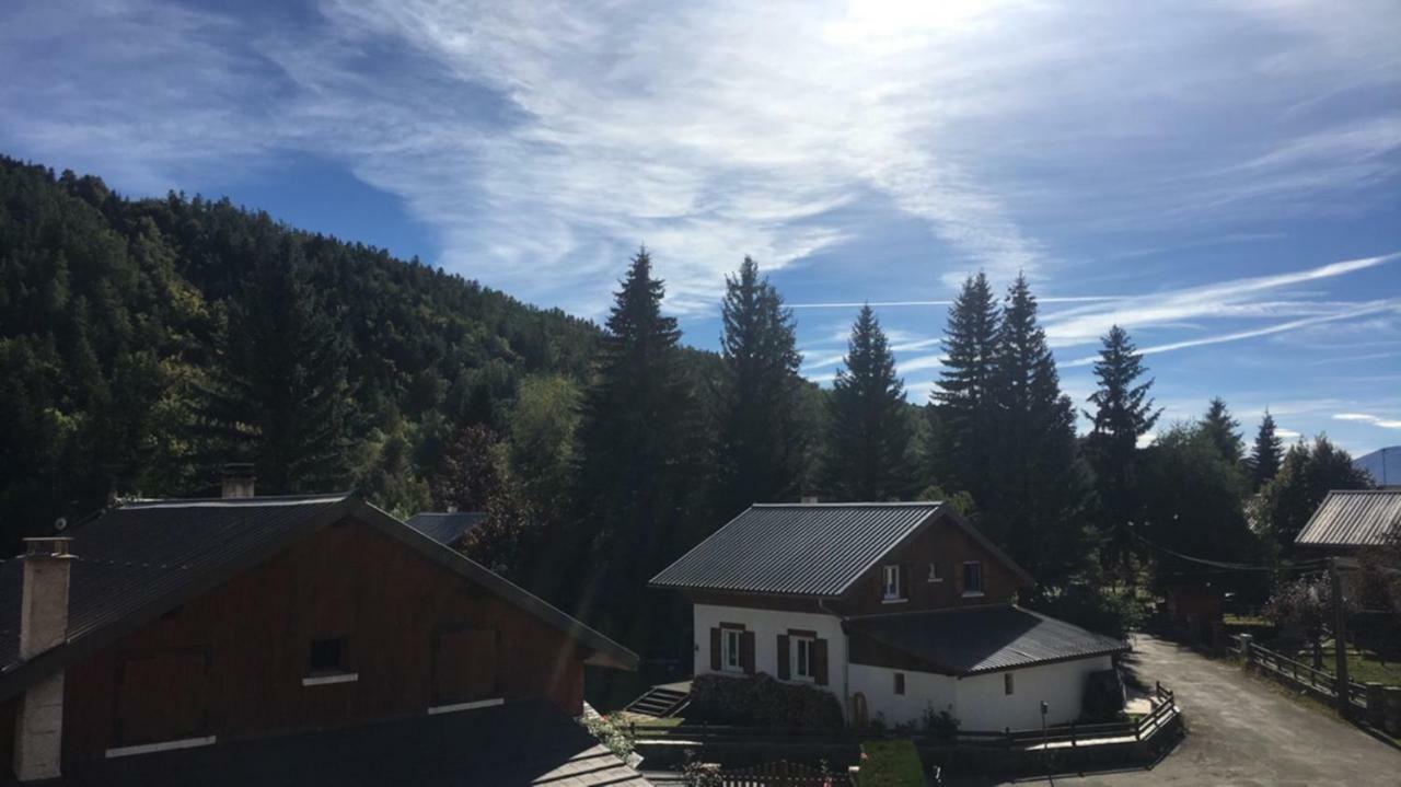 Les Serintes Saint-Leger-les-Melezes Esterno foto