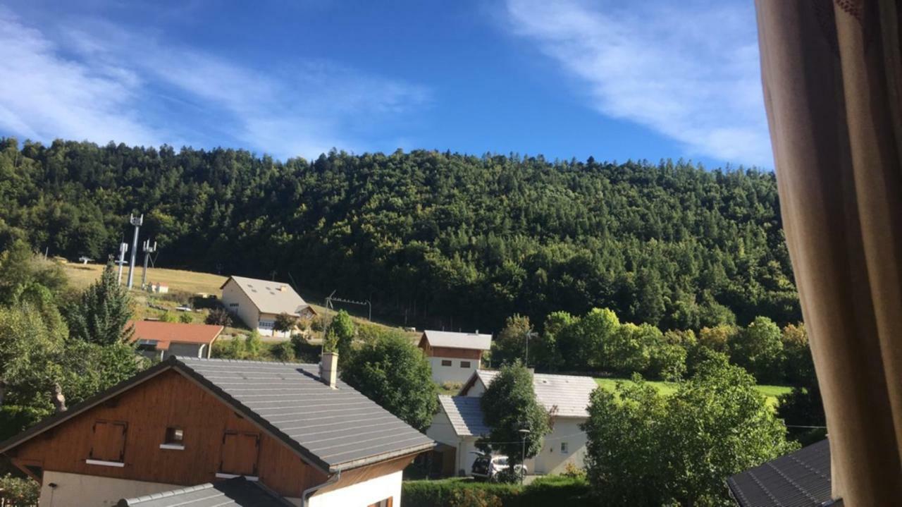 Les Serintes Saint-Leger-les-Melezes Esterno foto